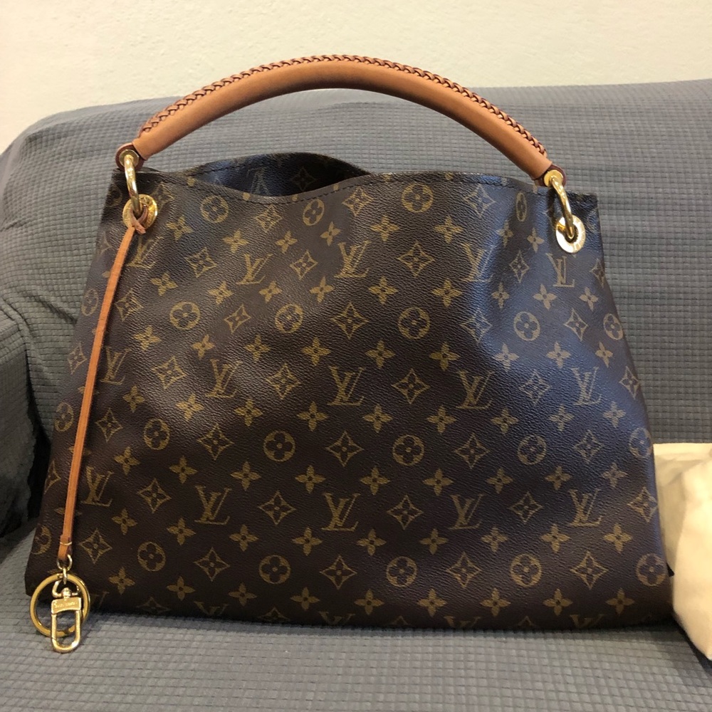 Louis Vuitton Artsy mm
